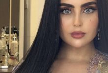 ما زال اسم مشهورة مواقع التواصل الاجتماعي جوري المغربية حديث الناس على مواقع التواصل الاجتماعي خاصة بعد رجها على خبر اصا,,بتها بمـ,,ـرض نقص المناعه وطردها من الامارات العربية المتحدة. وفي التفاصيل، انتشر فيديو للمشهورة المغربية وهي تقول ان كل ما يتم تداوله هو مجرد شائعات وستتوعد بالقضاء لكل من اساء لها. يذكر ان مواقع التواصل الاجتماعي ضجت بخبر اصا,,پة احدى مشهورات مواقع التواصل الاجتماعي بمرض نقص المناعة المكتسب وطردها من دبي، بالاضافة الى تورطها بإبتز,,از شخصيات من خلال تصويرهم باوضاع مخله بالفندق. وأشار حينها رواد المواقع إلى أن المقصودة هي جوري المغربية، مما جعل اسمها يتصدر هاشتاغات البحث